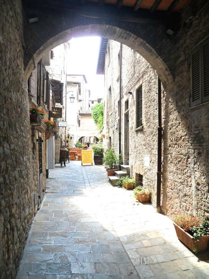 Affittacamere In Centro Gubbio Exterior photo