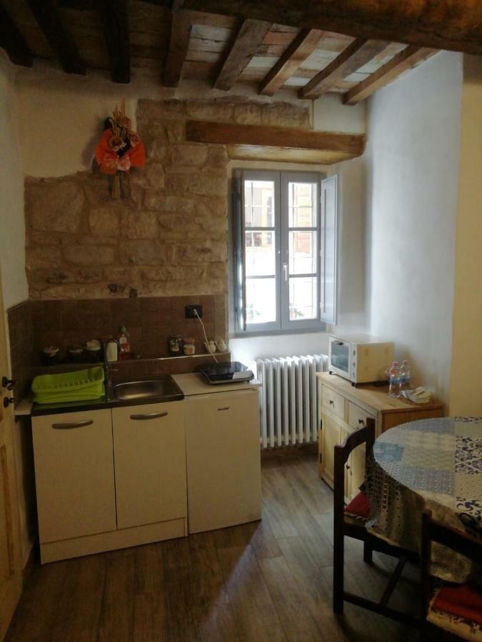 Affittacamere In Centro Gubbio Exterior photo